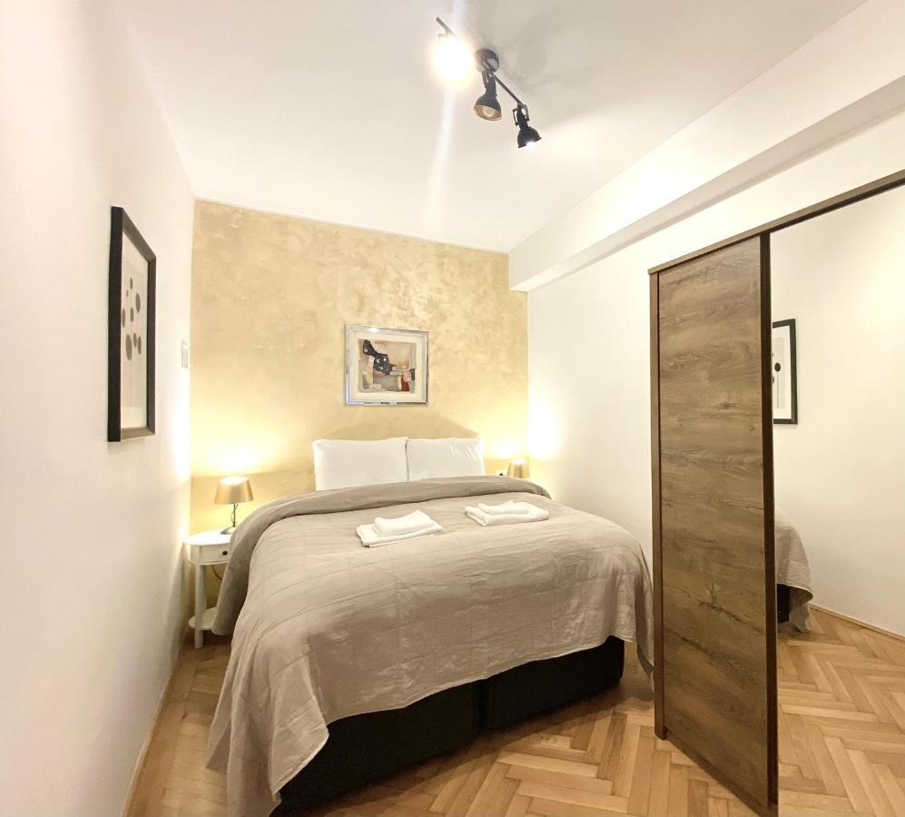 Apartment Republique *